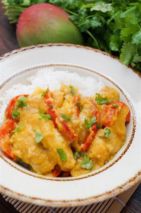 This recipe is super easy to make and there are plenty of ways to customize it, too. Thai Mango Chicken - Tara's Multicultural Table