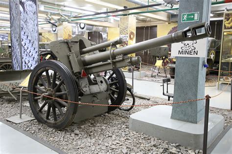 A German Light Howitzer Gun Lefh 18m From Ww2 • All Pyrenees · France
