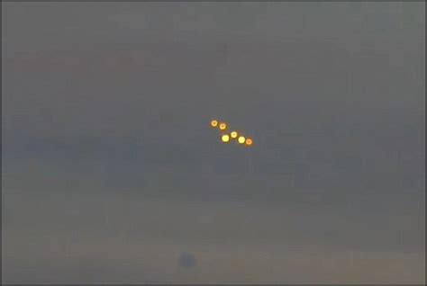 Eerie Lights Flying In Formation In The Sky Raise Ufo Fears