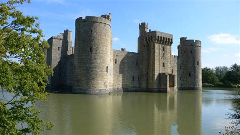Bodiam Castle in Sussex, a proper castle with a moat. | Bodiam castle, Castle, Moat