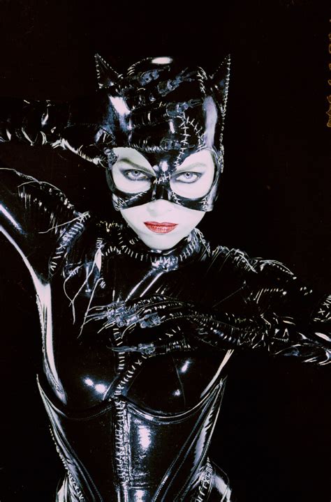 Catwoman Michelle Pfeiffer Batman Wiki Fandom