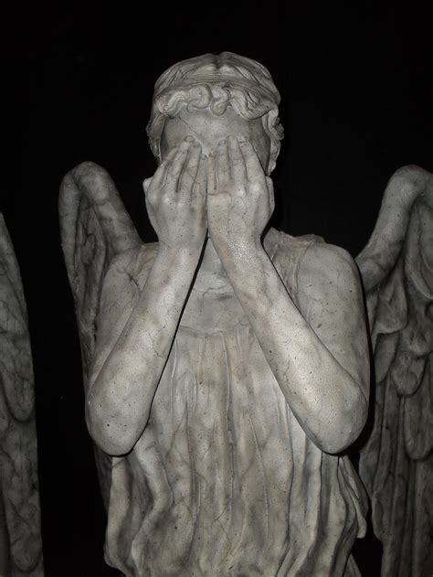 Weeping Angel Monsterspedia Wiki Fandom Powered By Wikia