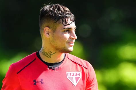 Como o jogo entre são paulo e athletico paraense aconteceria na semana dos dias 15 e 17 de setembro, a cbf adiantou o confronto para o final de agosto. Goleiro Jean é registrado no BID e já pode estrear pelo ...