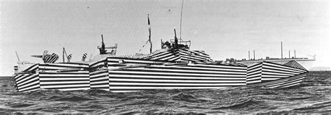 Ship Painted In Dazzle Camouflage This Kind Of Camouflage Was Invented