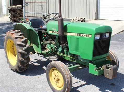 1982 John Deere 850 Lot 1 Online Absolute Auction Tractors