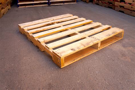 Pallets Manufacturer Wood And Plastic Pallets Supplier
