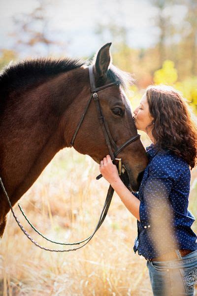 Equestrian Kisses Horse At Photoshoot Tracey Buyce Equestrian