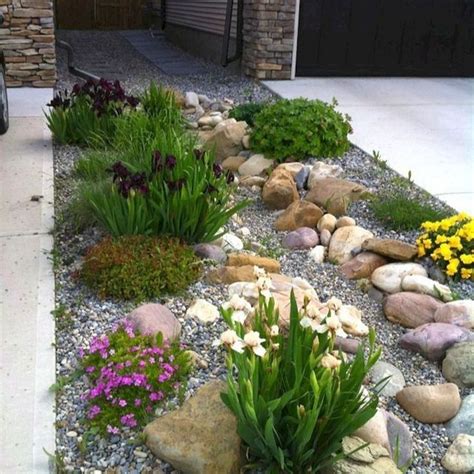 56 Fabulous Xeriscape Front Yard Design Ideas And Pictures