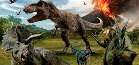 A new theme park, built on the original site of jurassic park, creates a genetically modified hybrid dinosaur, the indominus rex, which escapes containment and goes on a killing spree. Jurassic World 3 - Colin Trevorrow presenta a un nuevo ...