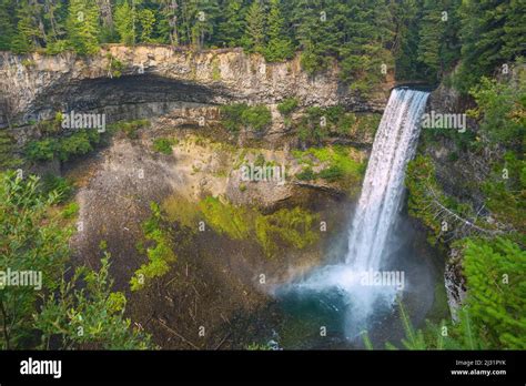 Brandywine Falls Provincial Park Waterfall Stock Photo Alamy