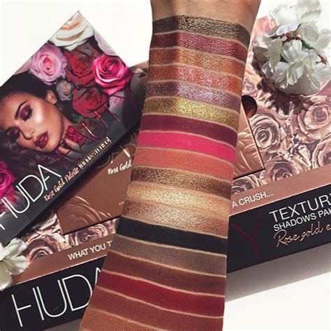 Paleta Rose Gold Remastered Huda Beauty Make Import