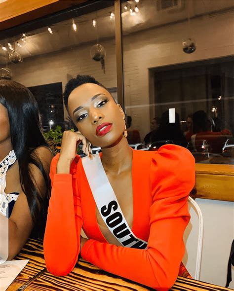 Miss Universe Zozibini Tunzi Defends Her Hair Cut On The Daily Show Humour And Style