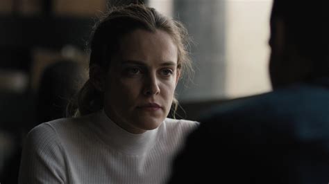 Riley Keough The Girlfriend Experience It Got Me Thinking A Lot About Sex Like Why Is It So