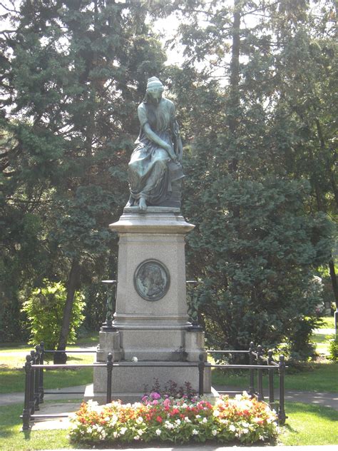 Zentralfriedhof Honorary Grave For Wolfgang Amadeus Mozart Cemetery