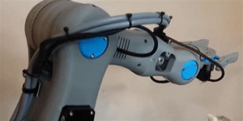 The 10 Coolest Diy 3d Printable Robotic Arm Projects 3dsourced