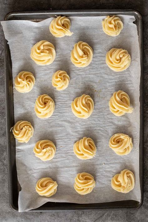 Butter Cookies Recipe (VIDEO) - Valentina's Corner