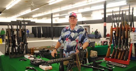 Guns Guns And More Guns The Real Texas Gun Show Comes To Harker
