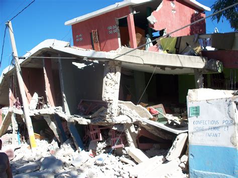 Earthquake Pictures From Port Au Prince 1 Rhfh Rescue Center