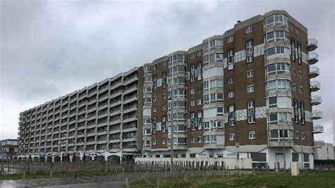 A Calais, ravalement de façade en vue pour les immeubles du front de mer