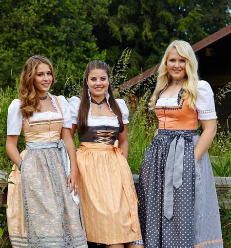 Austrian Women In Traditional Dress European Girls Traditional
