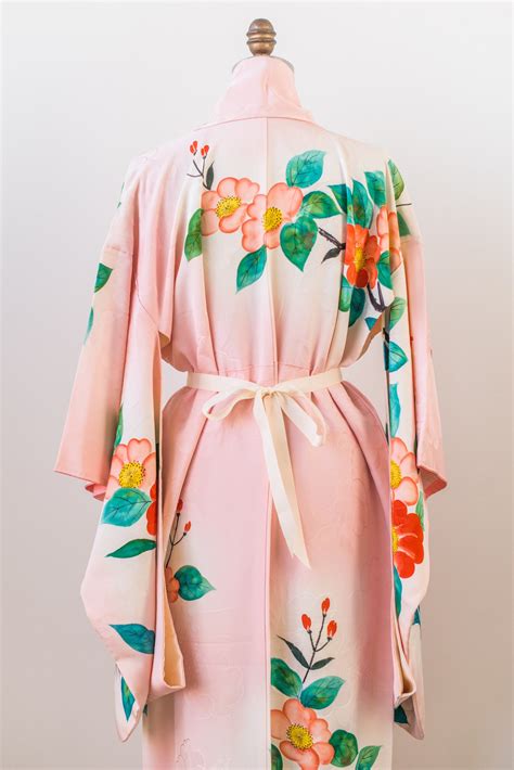 Pink Silk Floral Printed Kimono One Size G O S S A M E R