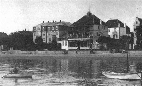 De wifi is gratis en dit vakantiehuis heeft ook parkeerplaatsen en een terras. Seit 1895 ‹ Haus am Sandwall Ferienwohnungen in Wyk auf Föhr