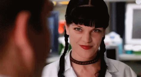 Give Ncis Abby Sciuto Her Own Spinoff Show