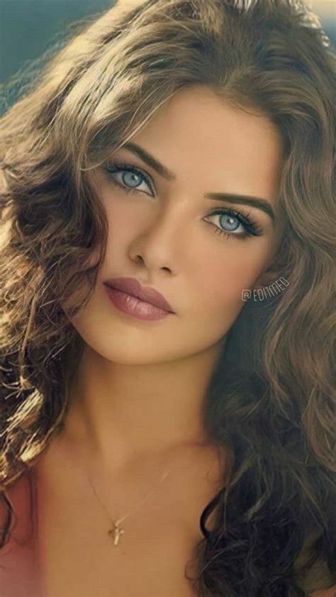 Most Beautiful Eyes Stunning Eyes Beautiful Women Pictures Beautiful