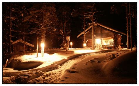 ˈfɪnland), amtlich republik finnland (finnisch suomen tasavalta, schwedisch republiken finland) ist eine parlamentarische republik in nordeuropa und seit 1995 mitglied der europäischen union. Hütte in Finnland Foto & Bild | jahreszeiten, winter ...