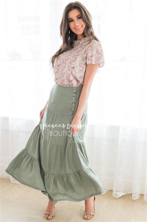 Pretty Pink Striped Floral Modest Skirt Modest Bridesmaids Dresses Modest Dresses And Skirts