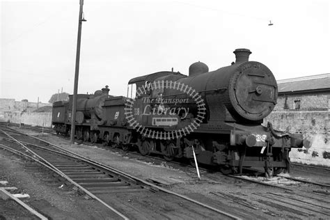 The Transport Library Cie Coras Iompair Eireann Steam Locomotive 800