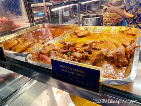Han kee is almost a success stories of the malaysian food industry, a proper restaurant and how to get there outlets in klcc and all over the places. Nasi Kandar Pelita｜KLCCエリアでナシカンダーを楽しむことができる食事スポット | ライフ ...