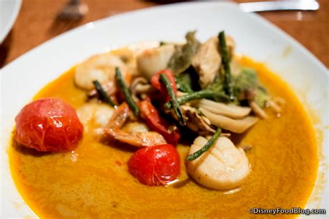 Review Ama Ama Dinner At Disneys Aulani Resort The Disney Food Blog