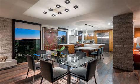 This article is more than 2 years old. Elon Musk's Former Brentwood Home Is on Sale for $4.5 Million | Cool Material