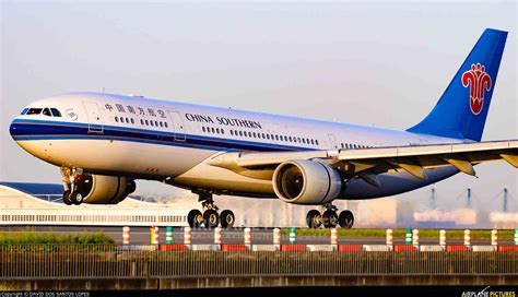 Chinese Airlines See Domestic Traffic Increase In October English
