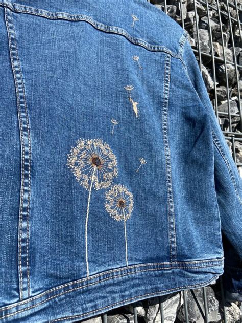 Embroidered Denim Jacket Handmade Вышивка Швейные идеи Джинсовые
