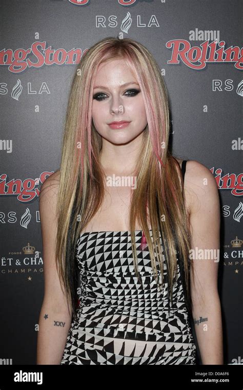 Werbung Schwer Koreanisch Avril Lavigne Rolling Stone Vorurteil Groß Haben Gelernt