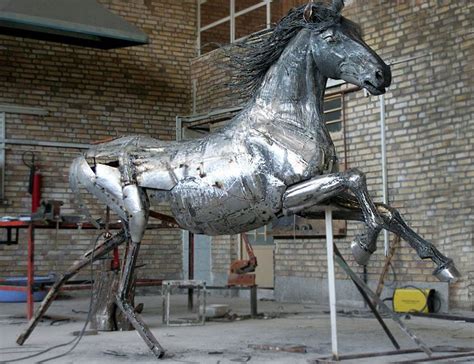 Stunning Animal Sculptures Made From Scrap Metal By Hasan Novrozi
