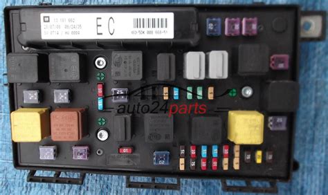 fuse relay box electrical comfort control module body opel chevrolet holden vauxhall astra