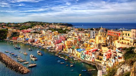 30 Most Beautiful Cities In Italy For Your Travel Bucket List