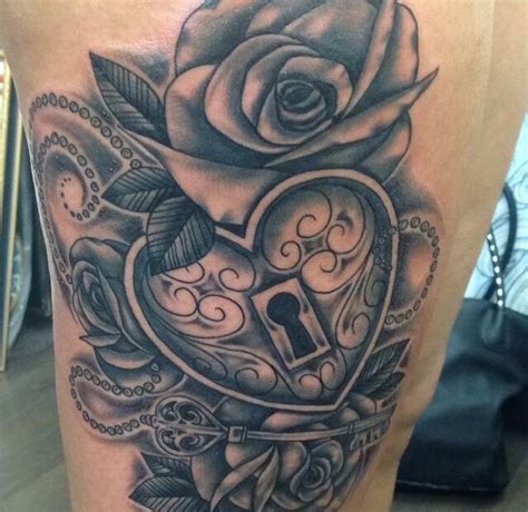 Roses With Lock And Key Heart Locket Tattoo Rose Tattoos For Women