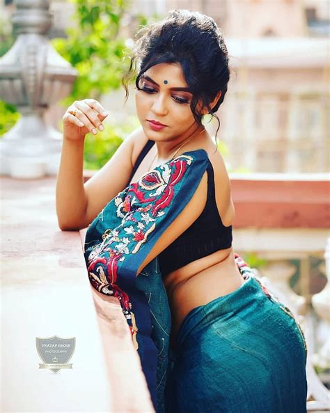 Bengali Model Triyaa Das Hot Latest Saree Model Hd