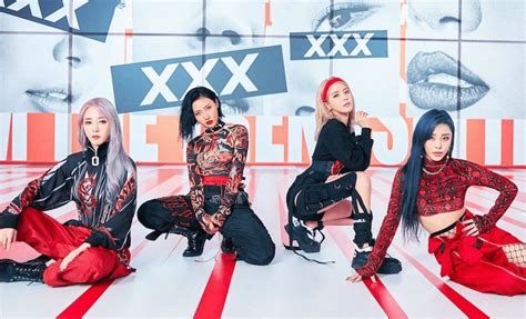 Solar, moonbyul, wheein, and hwasa. MAMAMOO responde a sus detractores con el álbum reality in ...