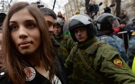 Moscow Court Hands Prison Terms To Seven Anti Putin Demonstrators The