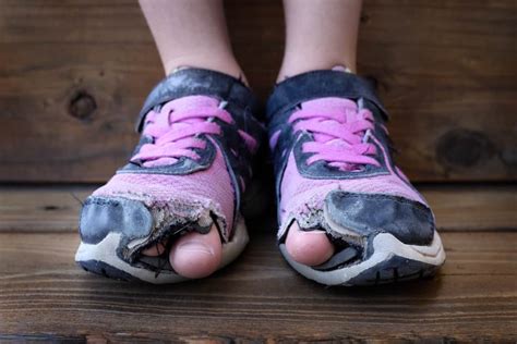 Bad Foot Habits Your Podiatrist Wishes You Didnt Have