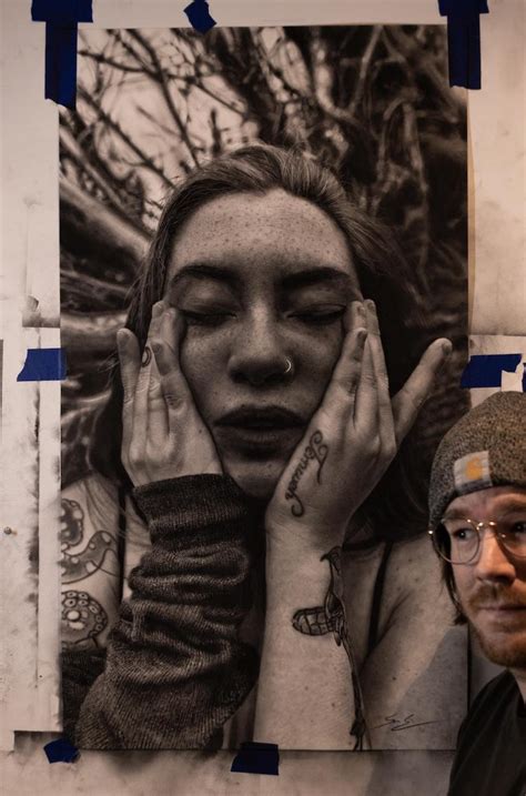 Artist Spends Almost 200 Hours Drawing This Hyperrealistic Portrait