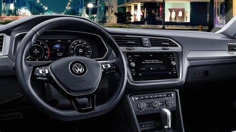 2019 Volkswagen Tiguan Interior Dimensions Infotainment Des Moines