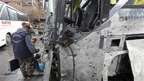 Damascus Bombings Dozens Of Iraqi Pilgrims Killed Cnn