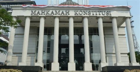 Indonesias Constitutional Court Refuses To Ban Extramarital Sex Ya