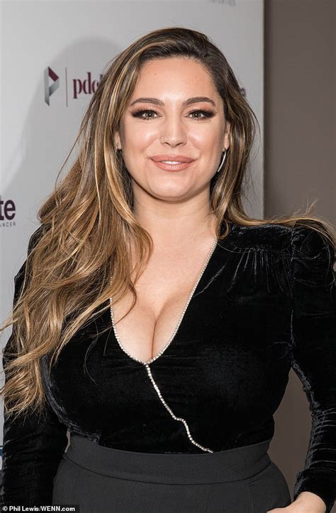 Kelly Brook Puts On Very Busty Display As She Leads Arrivals At Teens